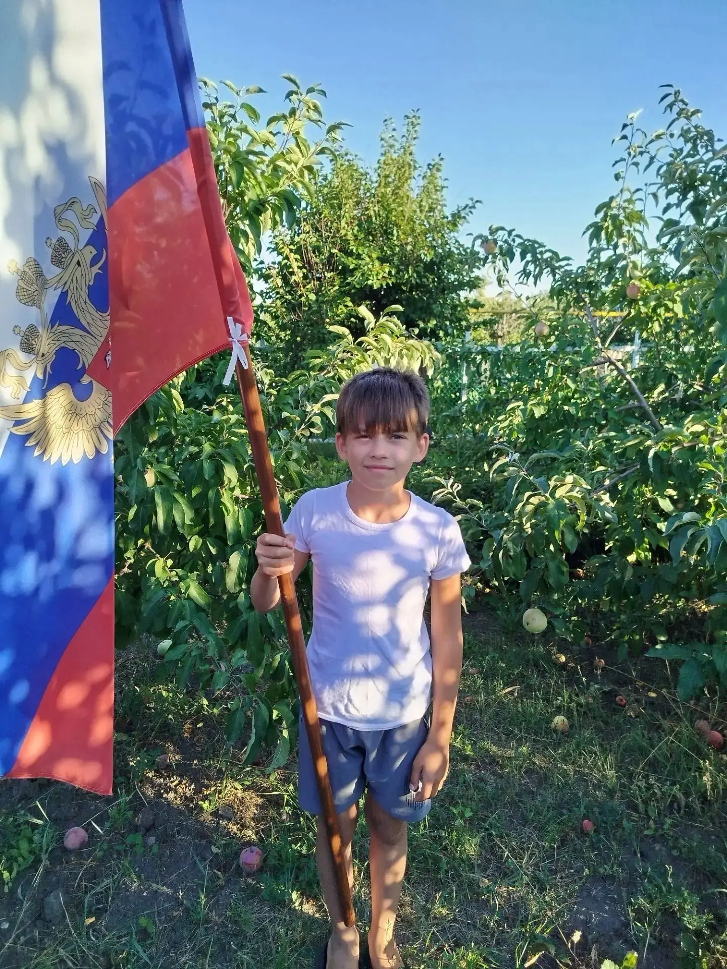 🇷🇺 Превращаем школу в праздничный триколор!