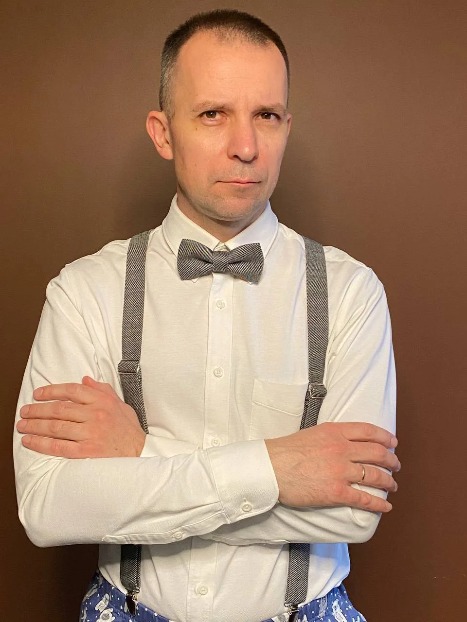 🥳 Друзья!
Сегодня празднует день рождения Александр Николаевич Рыжкин.
Всей командой студии от души
