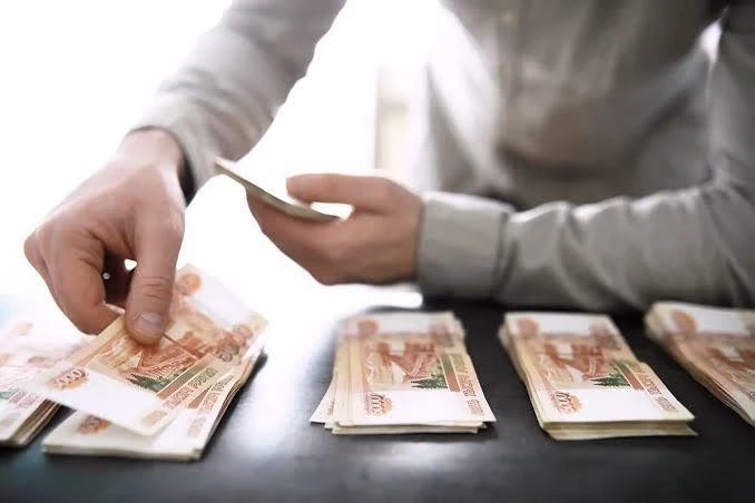Чтобы не завидовать другим, россиянам нужна зарплата в 500 тысяч рублей

Больше всего завистников ок