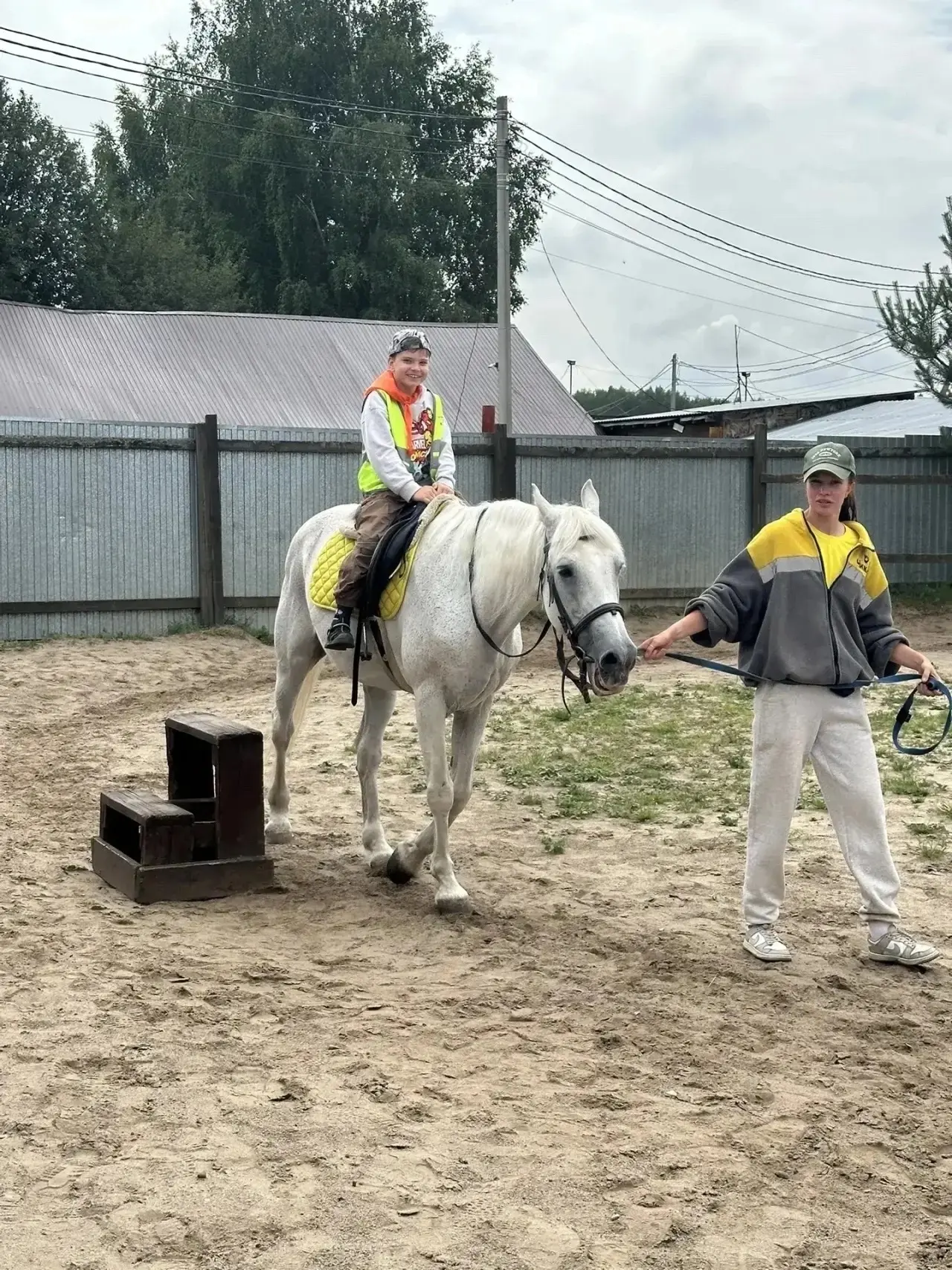 Хроники лагерного лета: невероятная неделя в «Содружестве Орлят России»! 

🐎🎭🎬 Позади ещё одна не