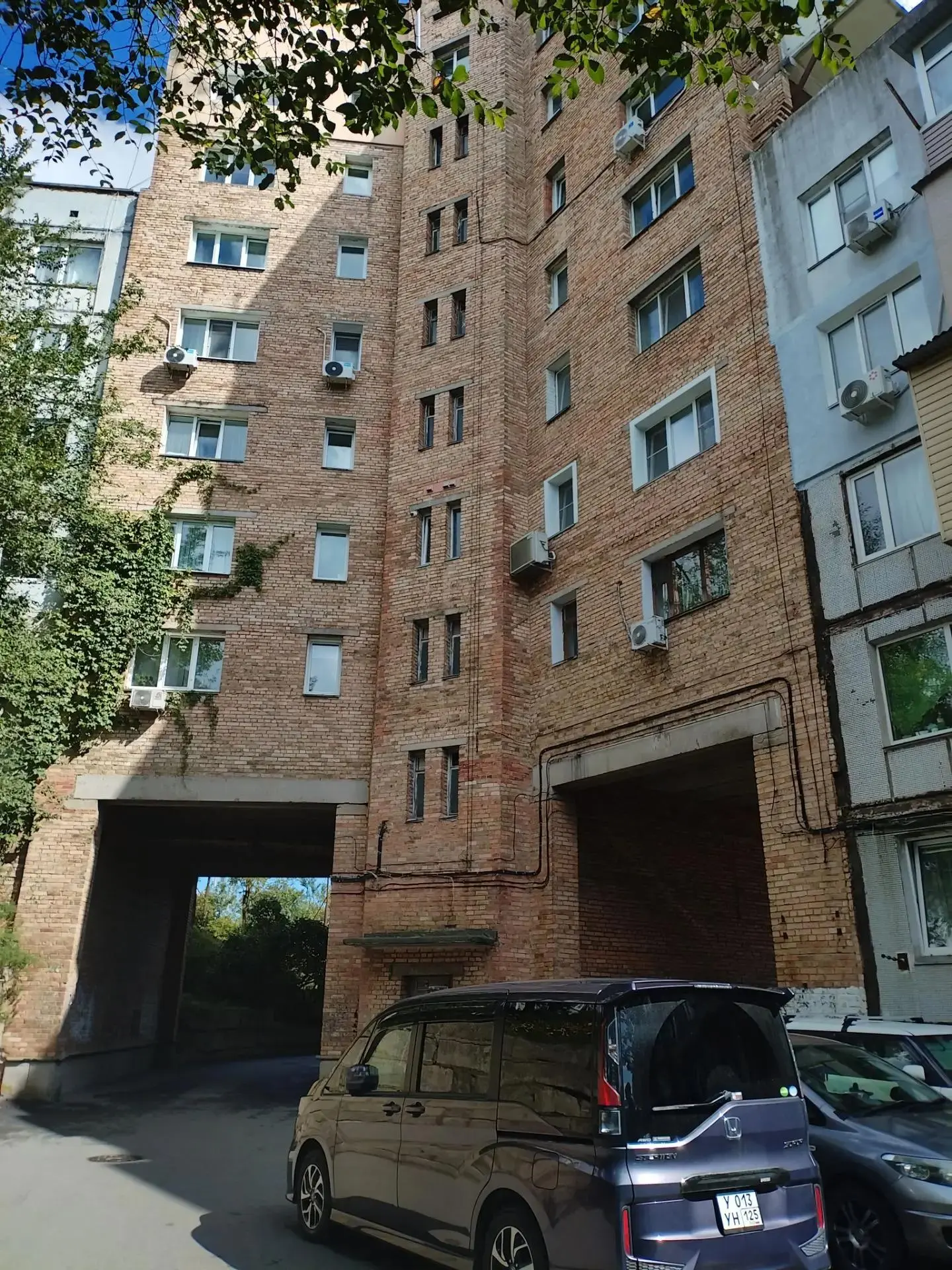 Во Владивостоке заменили три лифта в двух многоквартирных домах