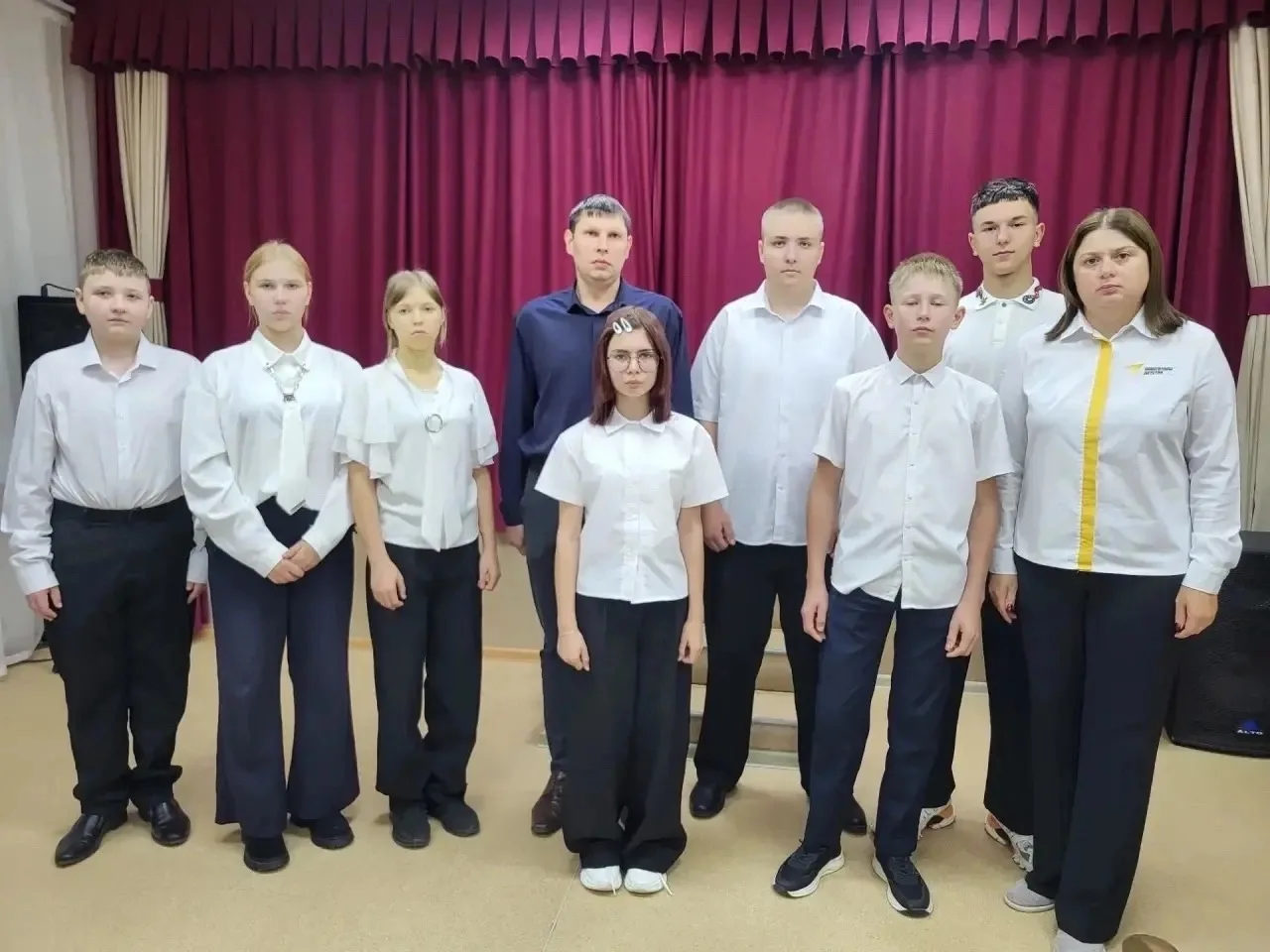 🕯 Едины в памяти: как школьники района почтили День солидарности.