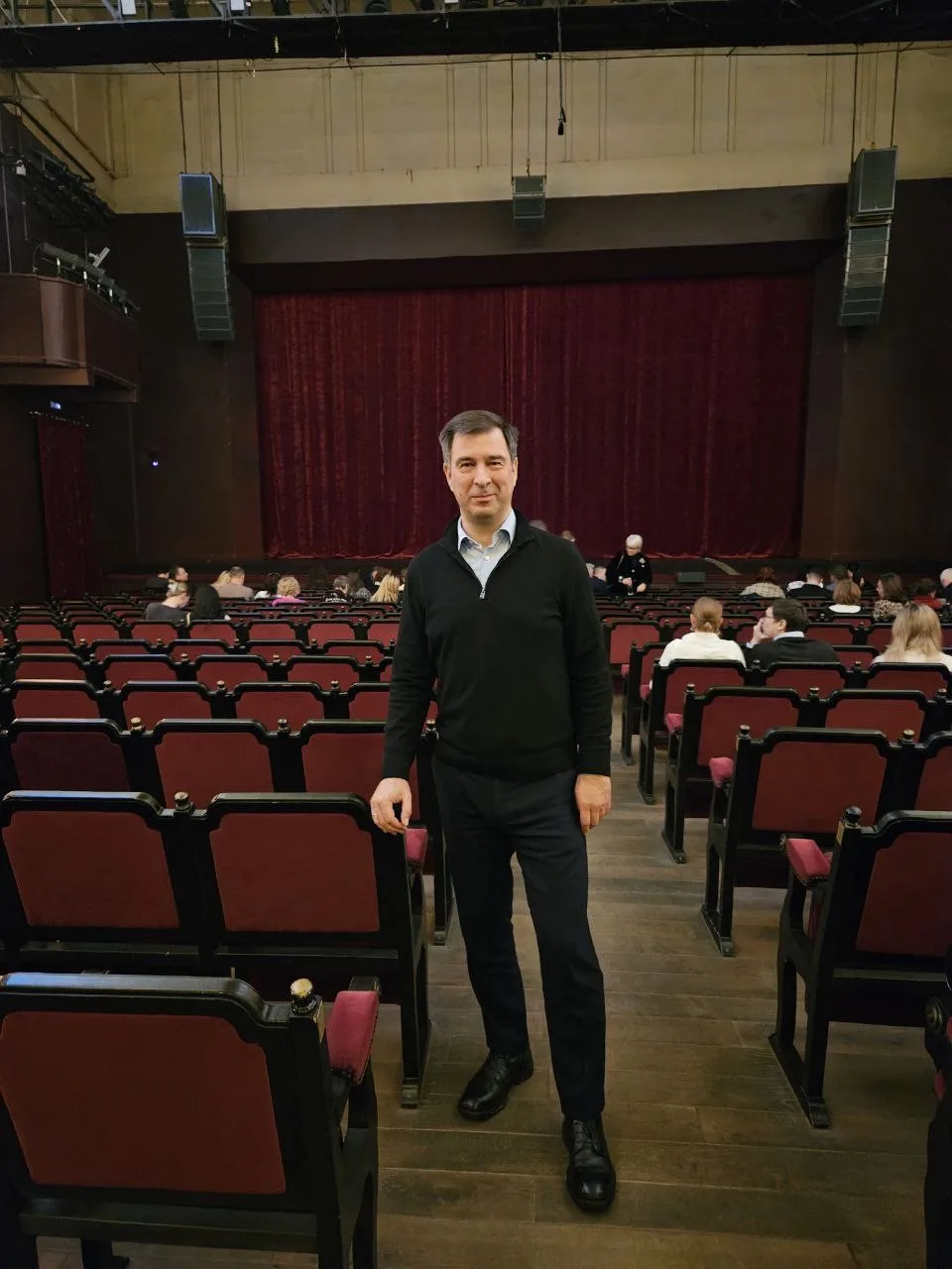 Вчера посетили Театр-центр имени Ермоловой, спектакль «На Руси хорошо». Вот бы удивился...