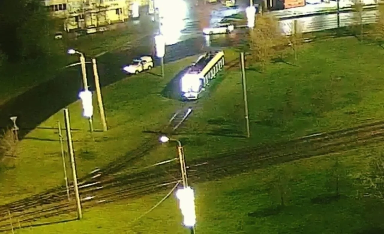 В Челябинске после нападения подростков на мужчину возбудили уголовное дело  Инцидент произошел утро