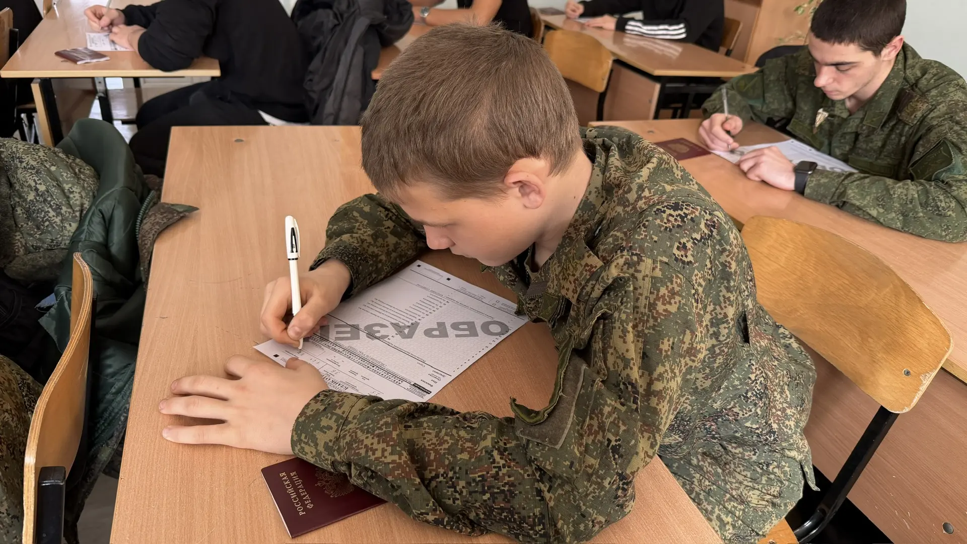 Сегодня в ППЭ №164 на базе школы № 17 прошло важное событие для будущих выпускников! 🏫  Наш пункт пр