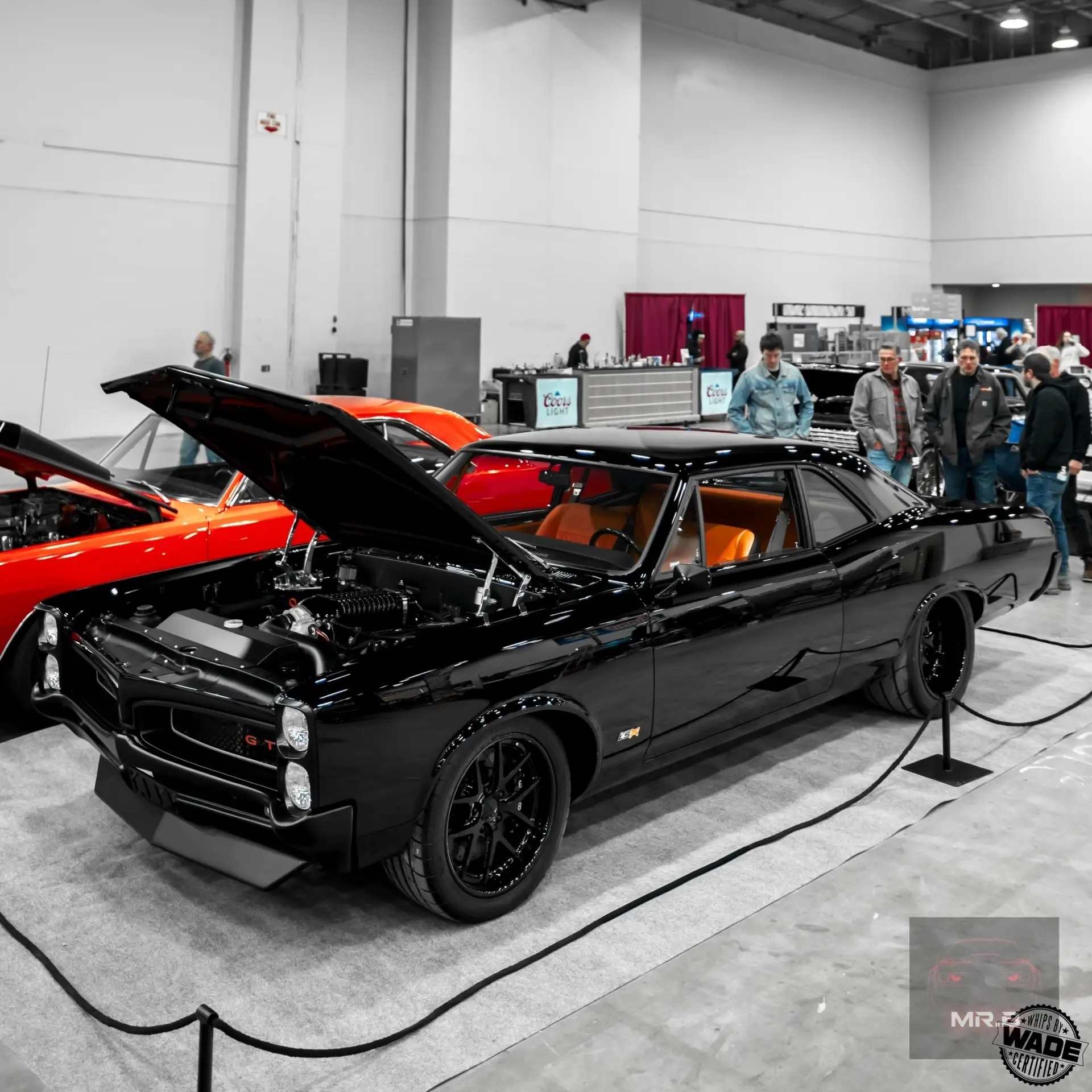 🟠 Pontiac GTO 1967 года на современном шасси

Этот рестомод построила мастерская DenzPlace. Старый 