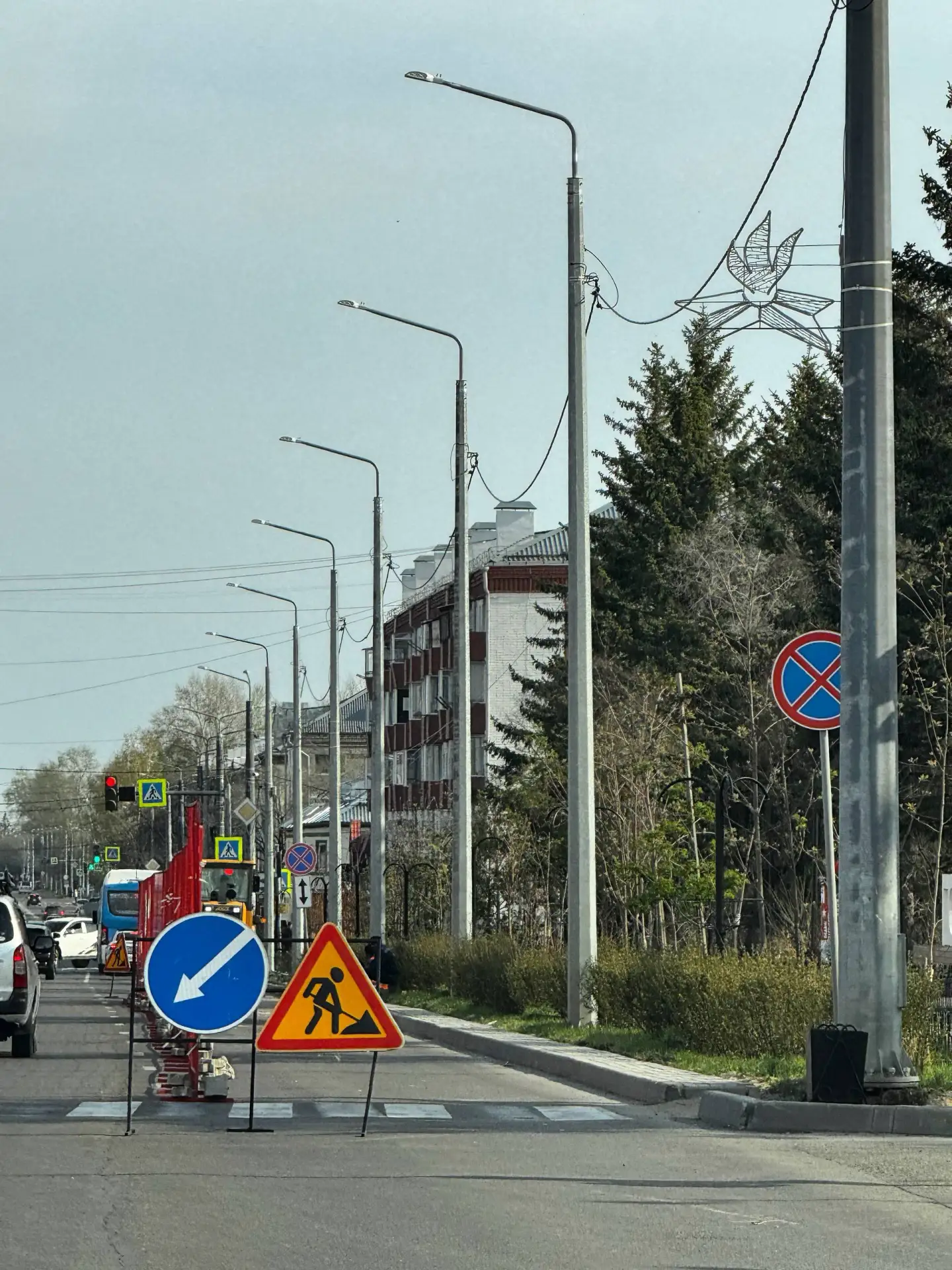 В Свободном продолжается уборка центральных улиц города  На главных транспортных артериях Свободного