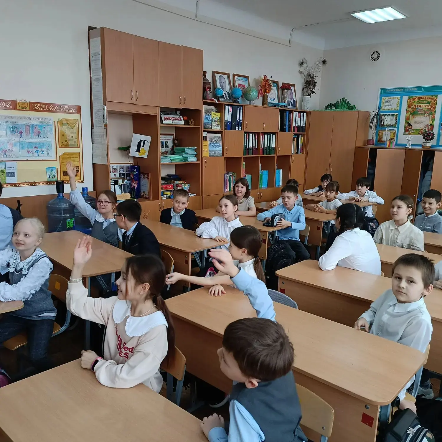 📆10 февраля 2026 года для обучающихся 3 А класса Лицея № 107 прошёл тренинг от школы безопасности «С