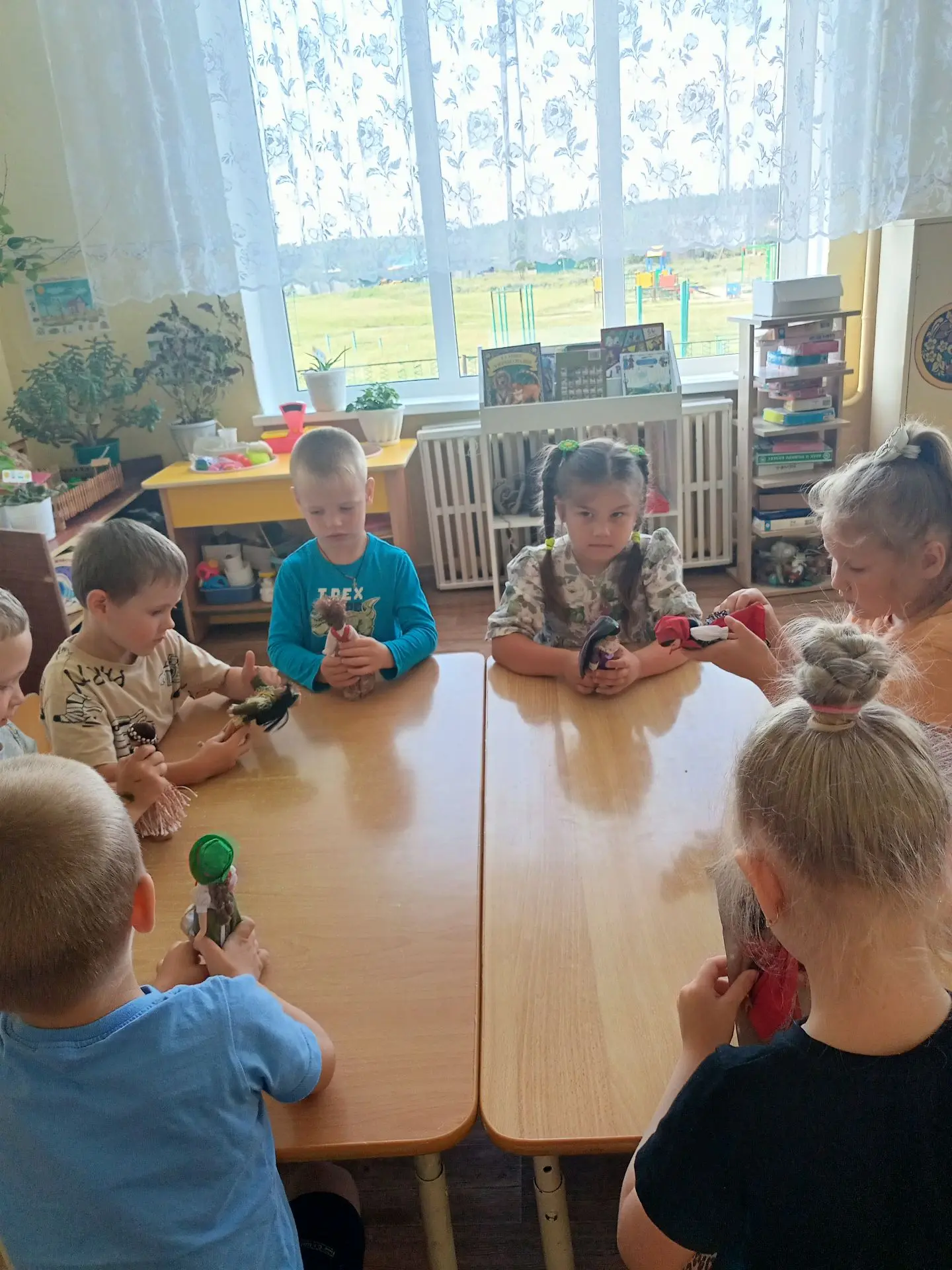 А знаете ли вы, что ежегодно во вторую субботу июня отмечается Всемирный день куклы?
Это праздник по
