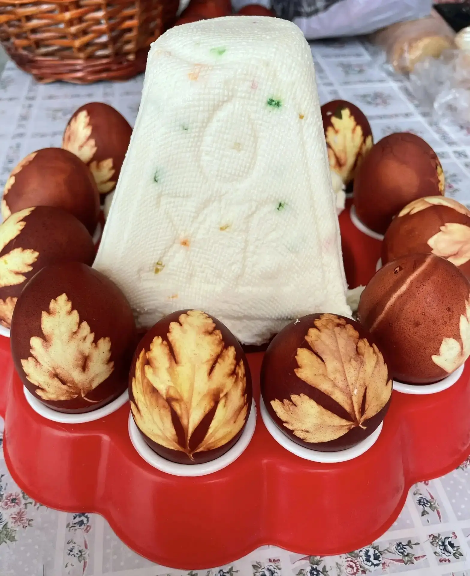 🥚Челлендж "Подготовка к Пасхе"🥮  Ученица 10б класса Любарец Анастасия.