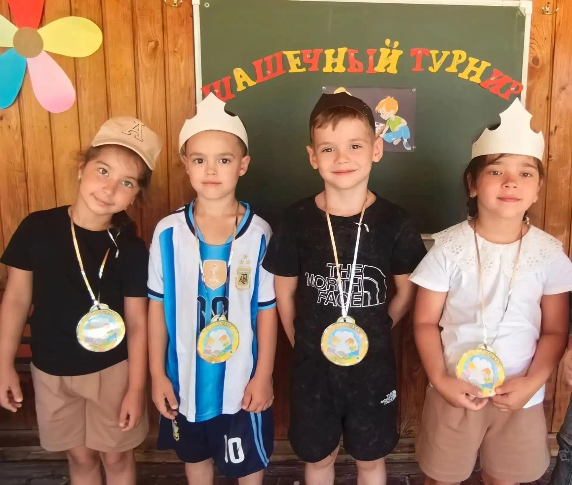 Шашечный турнир «Белые против чёрных»: как это было

Сегодня в нашем саду состоялся настоящий интелл