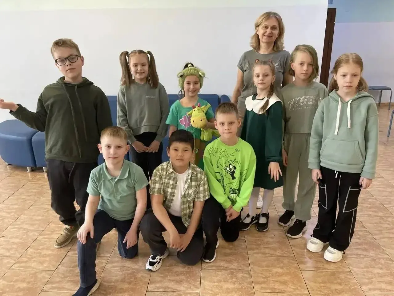 🔥Яркая пятница!  💚В пятницу наша школа буквально расцвела! «Зеленая пятница» прошла на ура, и коридо
