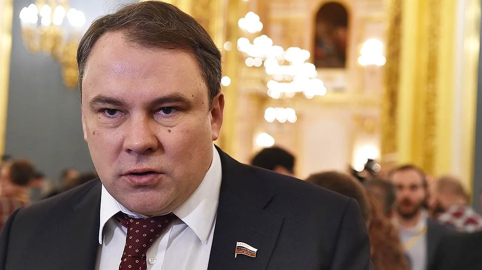 ❗Желание получить «однушку за ребёнка» от государства — это подход иждивенцев, заявил заместитель пр