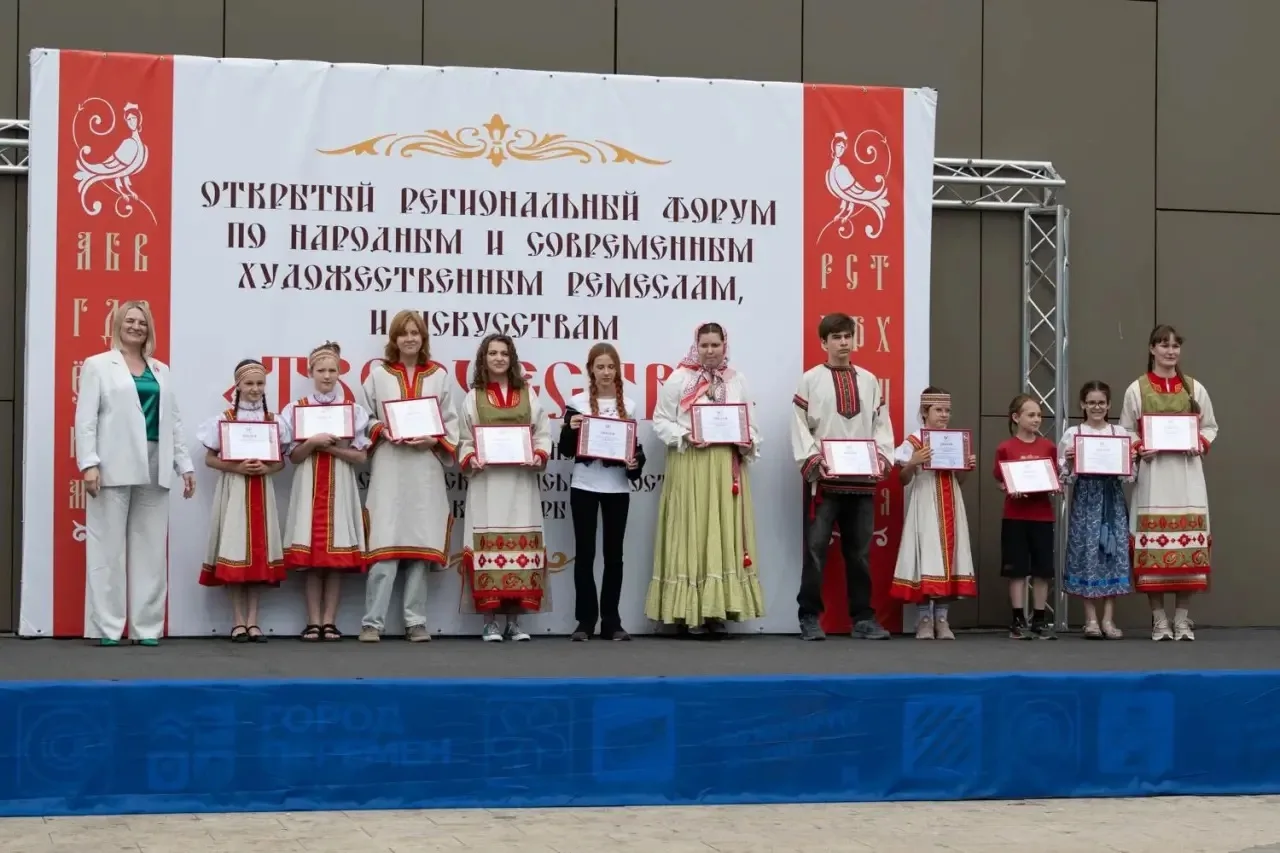 Завершением форума стало торжественное награждение участников и подведение итогов конкурсных програм
