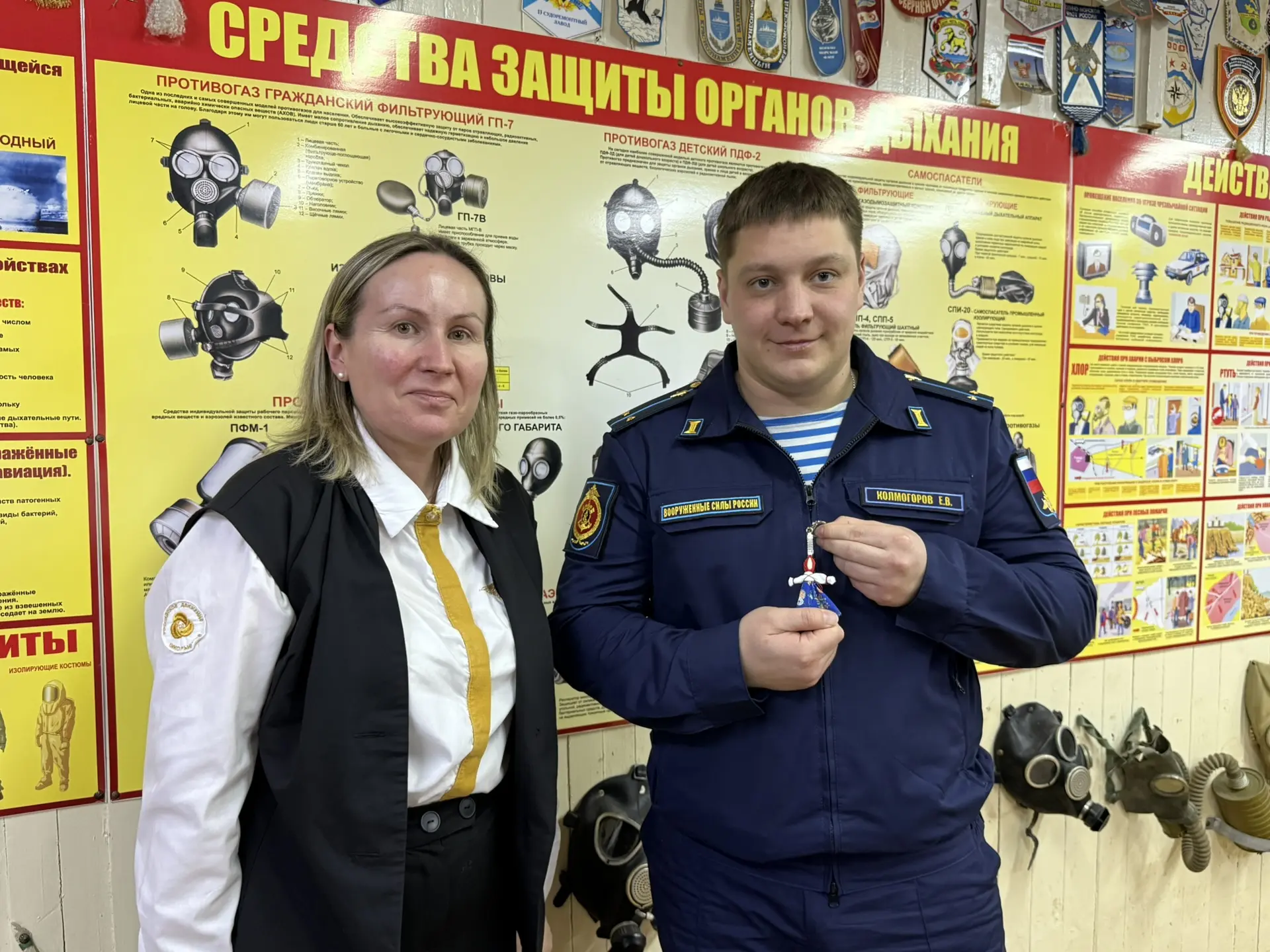 🪖Служение Отечеству: из поколения в поколение  В актовом зале нашей школы прошла лекция «Служение От