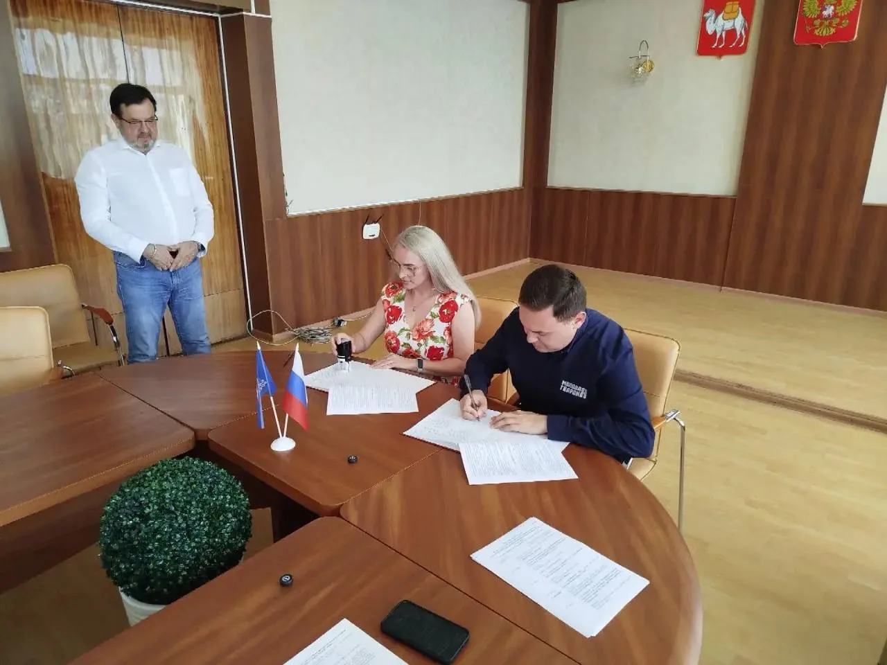 ‼️ Молодогвардейцы укрепляют сотрудничество с образовательными организациями и предприятиями

В Челя