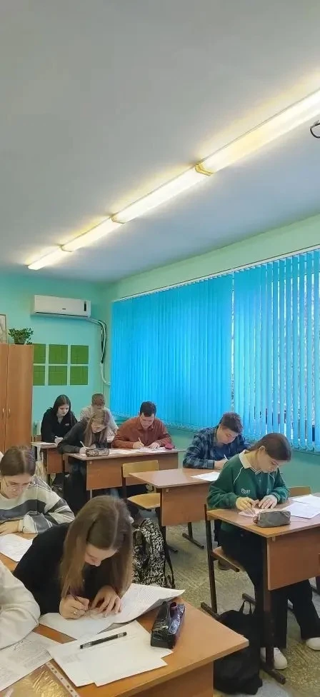 19 февраля в МОУ СШ 5 Краснооктябрьского района Волгограда учащиеся 9- ых классов приняли участие в 