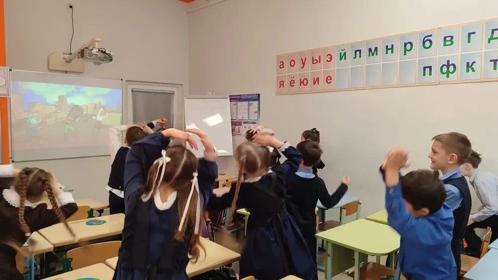 Бодрое начало дня с «ШАГом навстречу»  7 апреля — Всемирный день здоровья! В этот день активисты вол