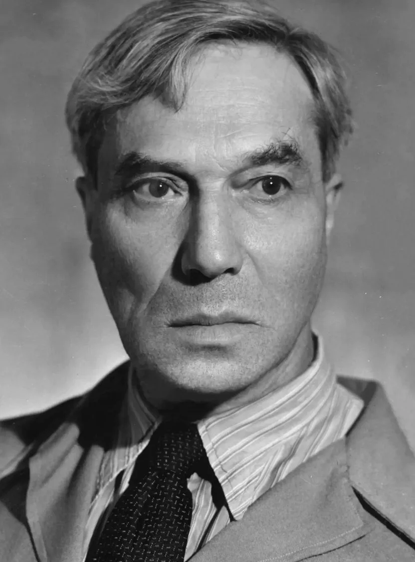 — Борис Пастернак (1890-1960)
Российский поэт и прозаик.

«Мир — это 
музыка, к 
которой надо 
найти