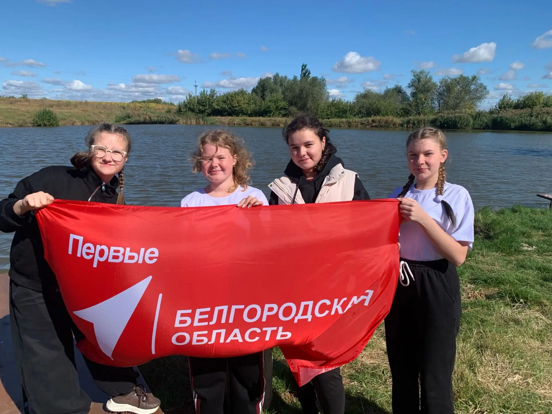 🏕Есть что-то особенное в осенних походах. Сегодня в селе Новоуколово было по-настоящем...