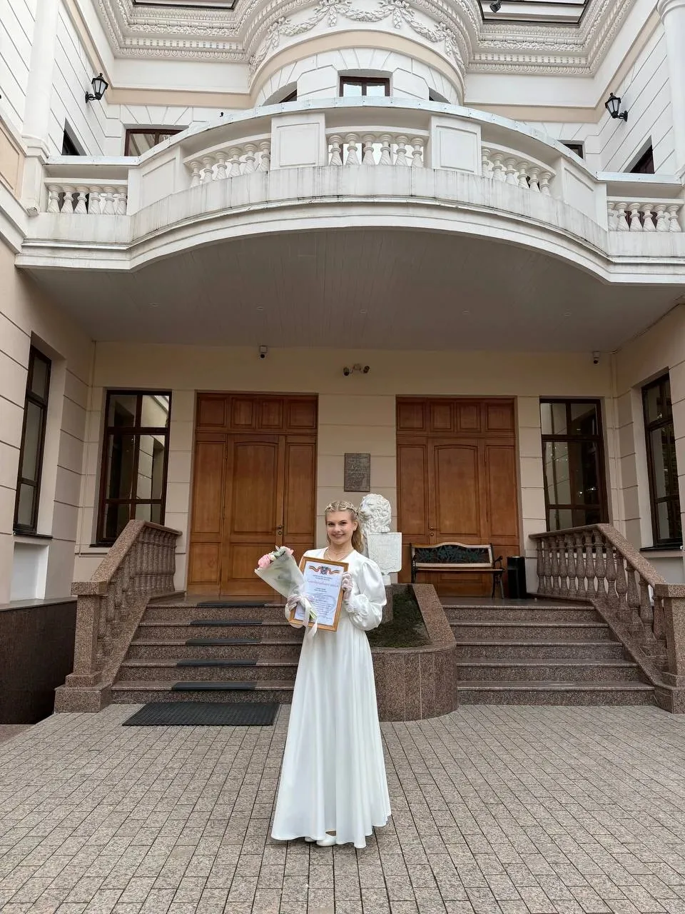 🌟 ЕДИНСТВО НАРОДОВ РОССИИ: АРИНА ДЕНИСОВА — НА ГУБЕРНАТОРСКОМ БАЛУ! 🇷🇺✨  19 марта в Ростове-на-Дону 