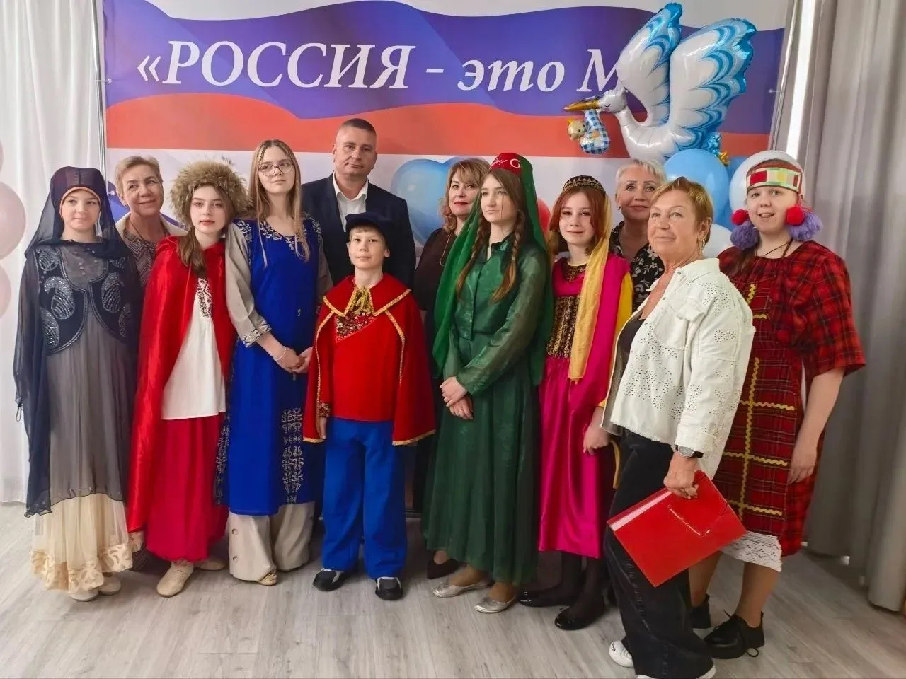 Когда помогает каждый - благотворительный сбор ко Дню защиты детей