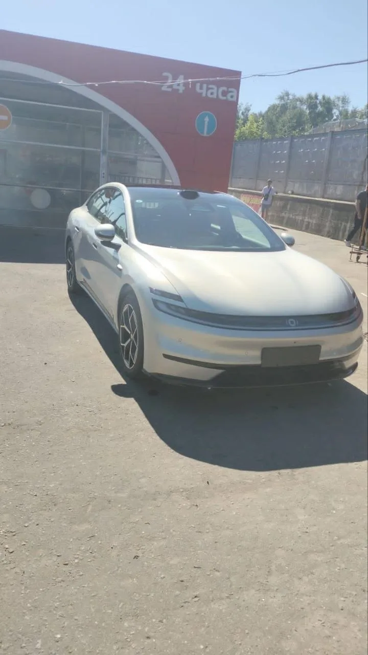 Встретили в Одинцово партнёрский Changan Qiyuan A06 2026 в самой топовой комплектации с...