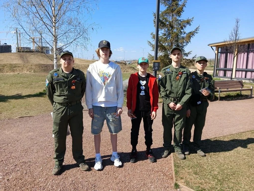 Сегодня, 5 мая, в этот солнечный день, учащиеся нашей школы, состоящие в спецотряде «ВОИН», провели 