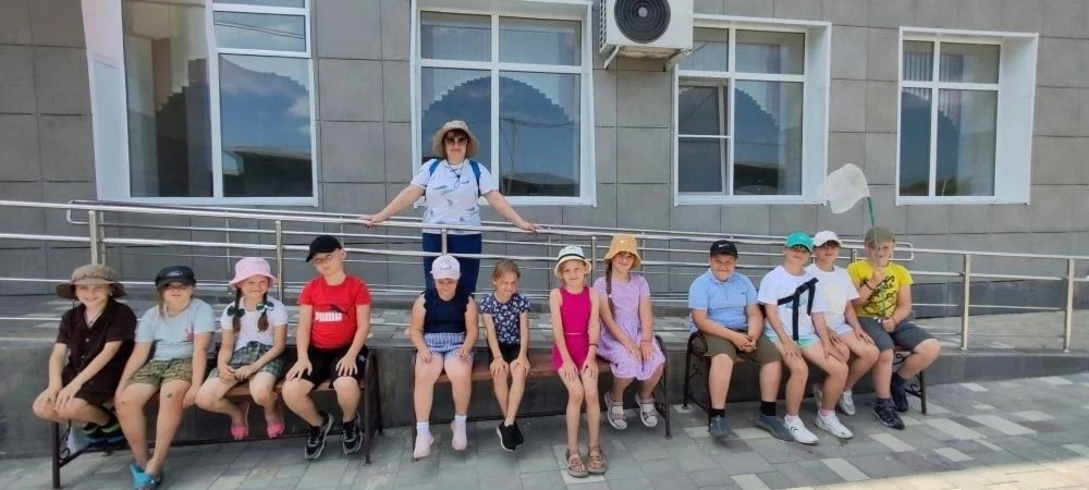 Завершился ещё один увлекательный день пришкольного лагеря "Лучики солнца" нашей школы.
 Сегодня вос