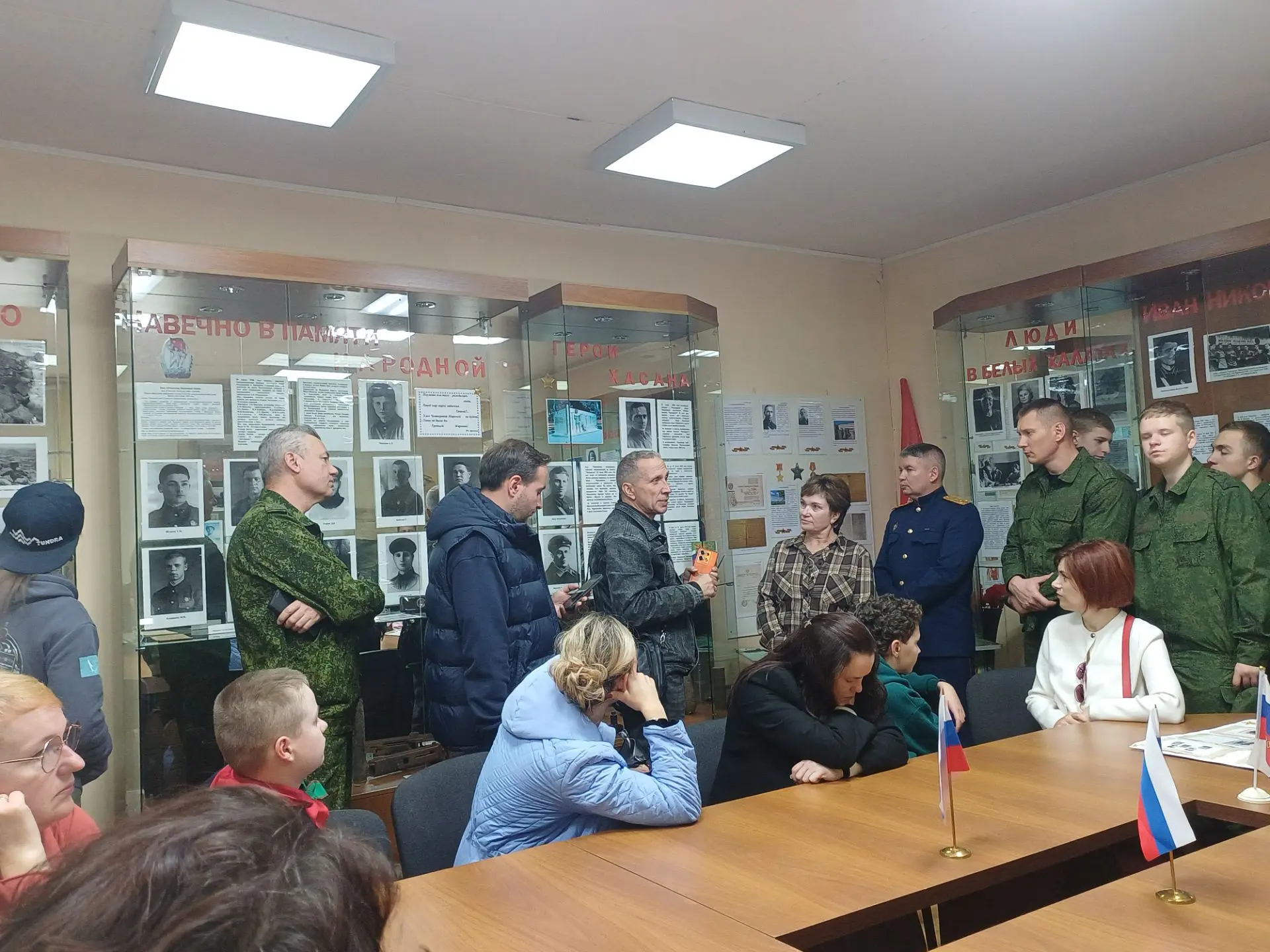 Во Владивостоке наградили победителей и призёров международных конкурсов «Брат на смену...