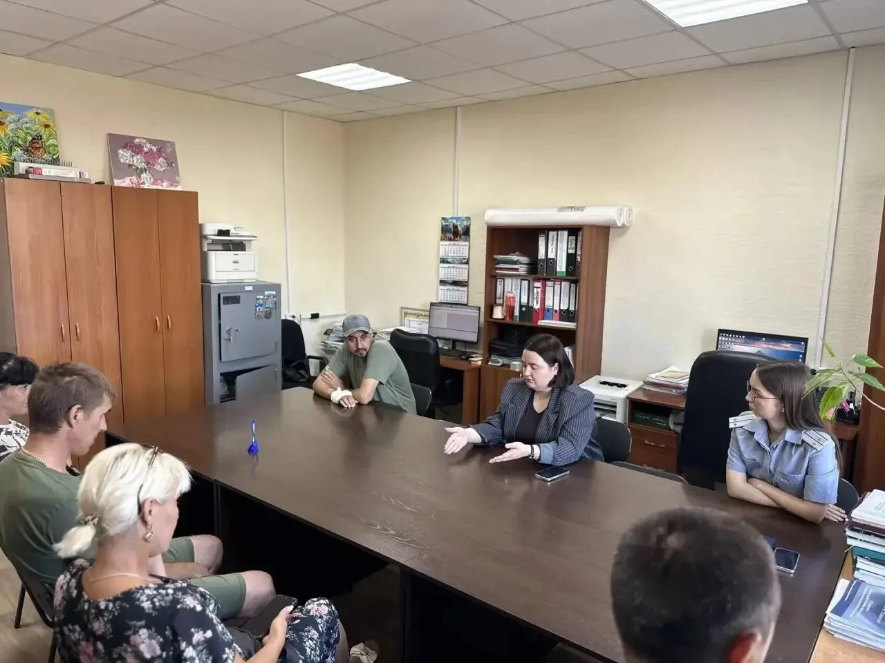 Юрисконсульт  Управления  социальной поддержки населения Майминского района совместно с...