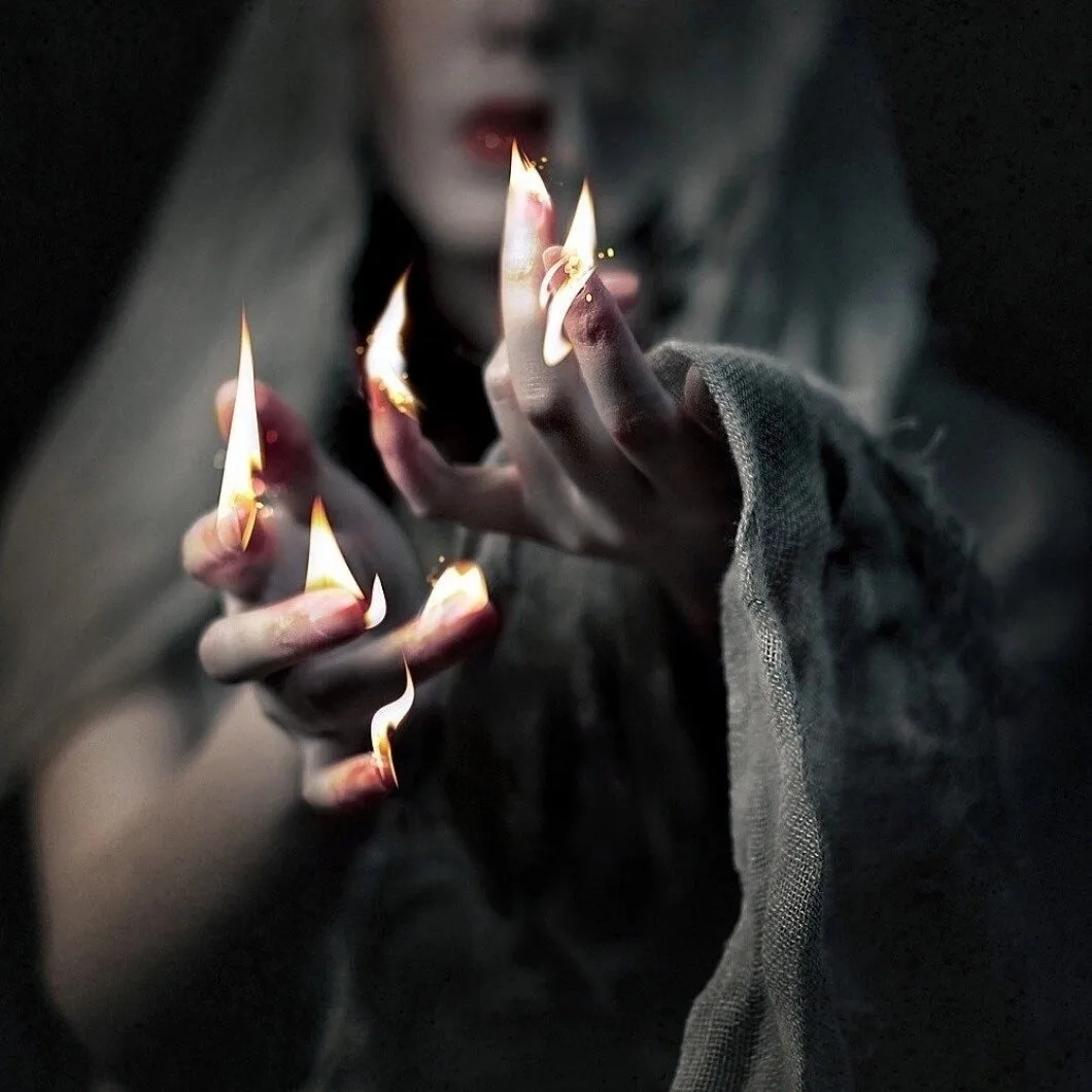 🕯Заговор от злого языка🕯

Если вы  знаете, что о вас  распускают злые сплетни, то не оставляйте эт