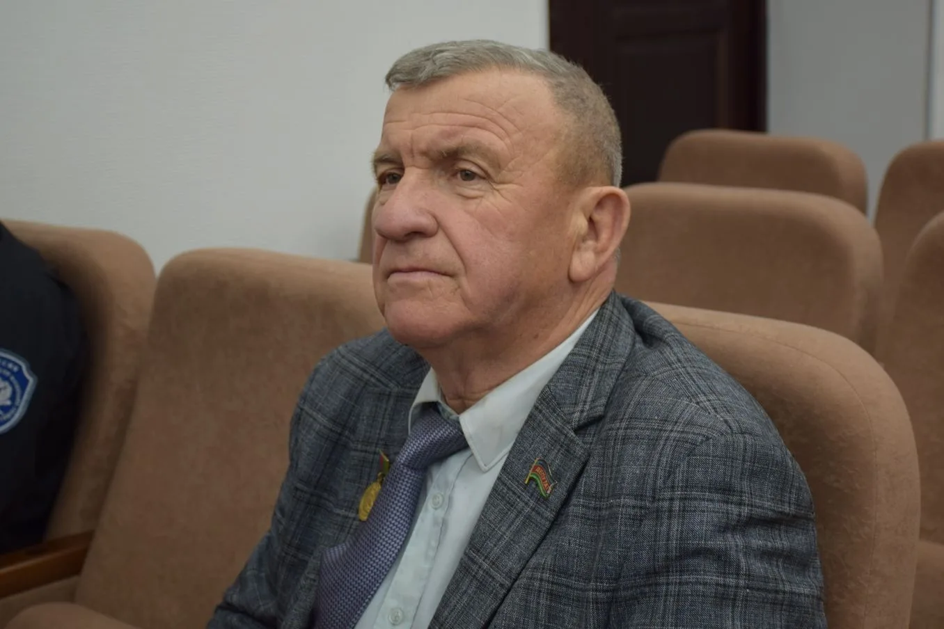 Безопасность - в центре внимания  Внеочередное заседание краевой комиссии по делам несовершеннолетни