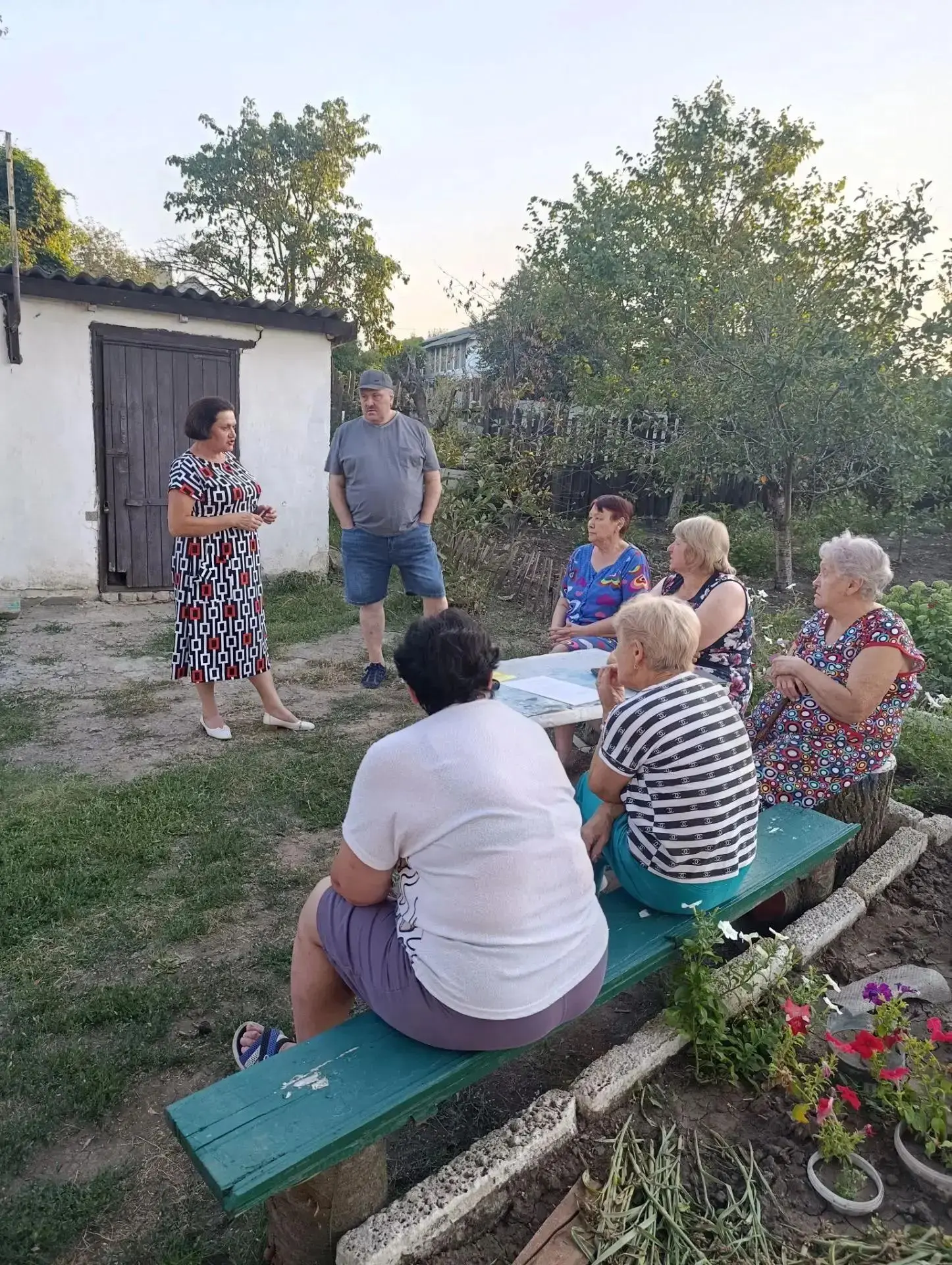 Депутат Амвросиевского муниципального совета Наталья Мачула провела встречу с жителями ...