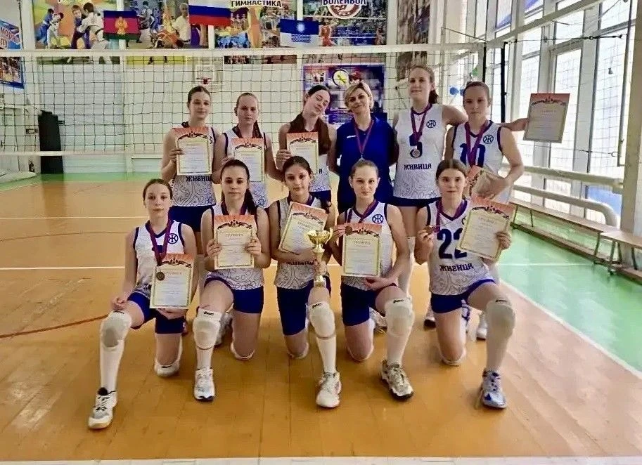 🏐 «Виктория» — бронзовый призер краевого первенства по волейболу!