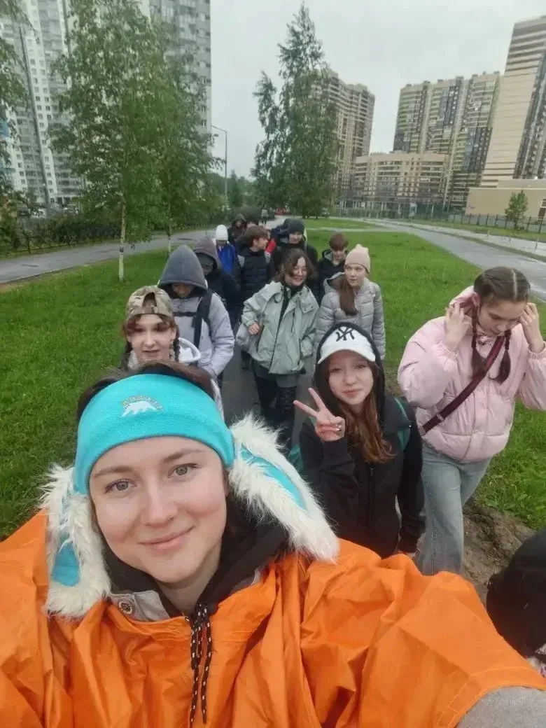 🦖🌍 Путешествие в глубины времени: геологическая экспедиция на реку Лава!