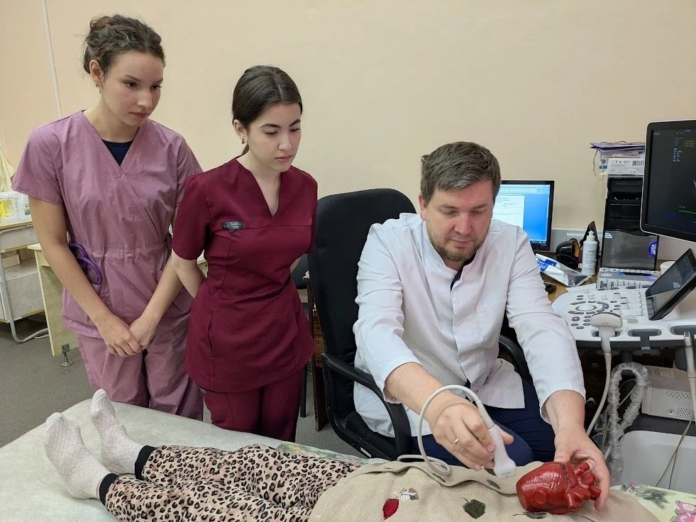 Медицинские работники становятся наставниками