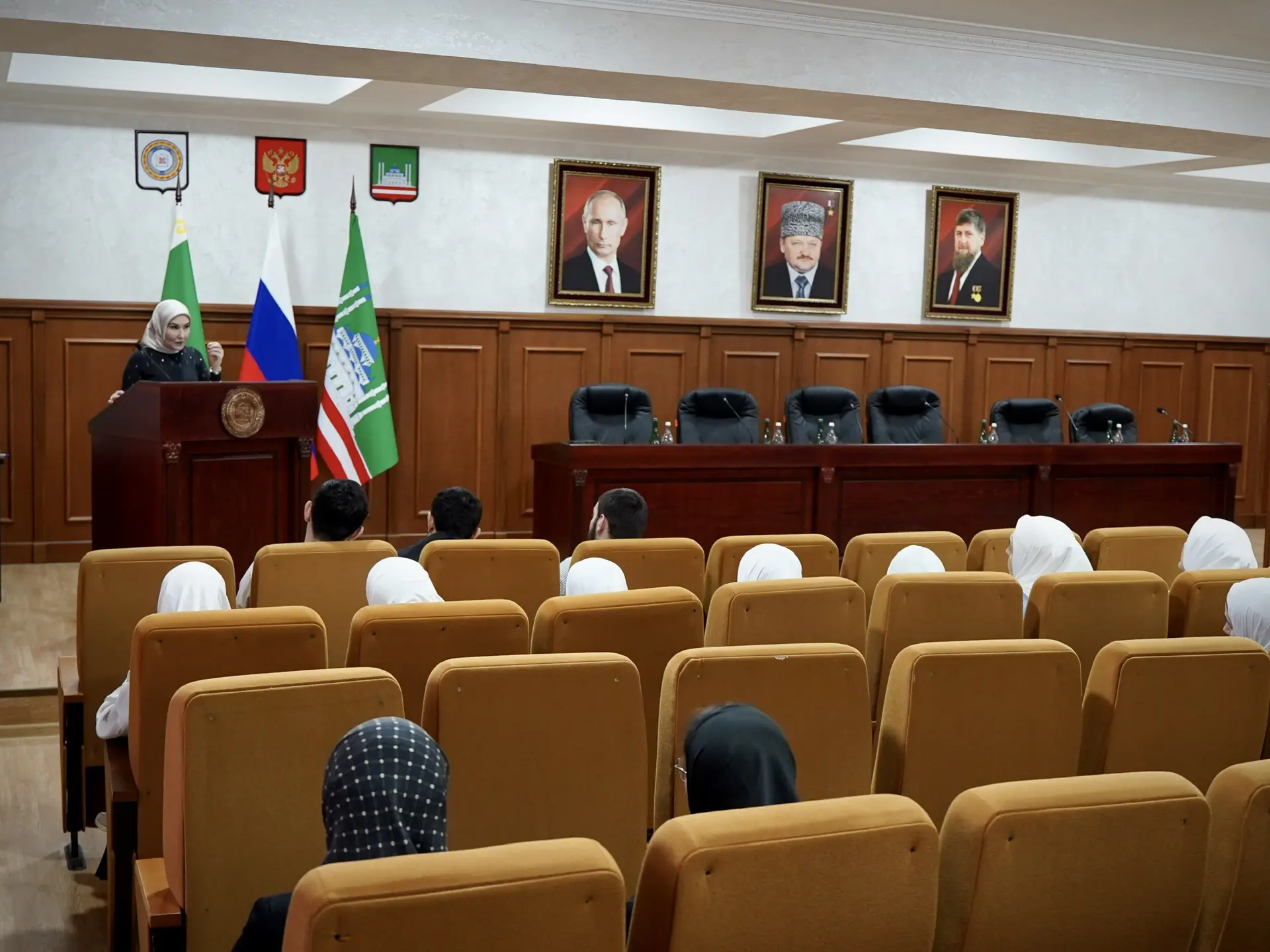 📑 В ГРОЗНОМ ПРОВЕЛИ УСТАНОВОЧНЫЙ СЕМИНАР ДЛЯ УЧАСТНИКОВ КОНКУРСА «СЕРДЦЕ ОТДАЮ ДЕТЯМ».
