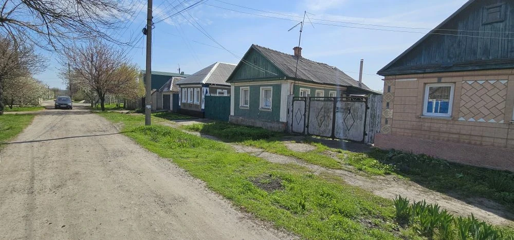 ❗Продажа❗
🏛Дом 3 комнаты 70 кв.м, участок 8 соток г.о. Луганск, Александровск, Московская ул., 44

