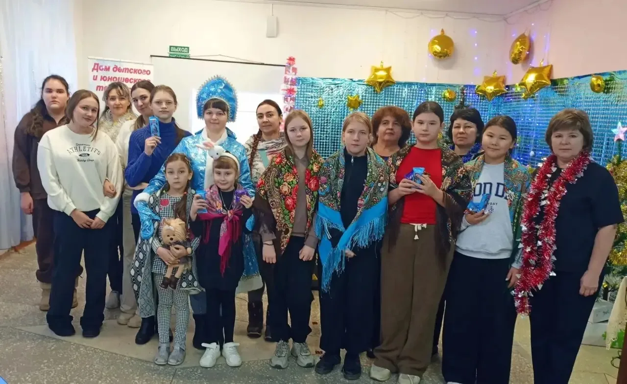 5 января в Доме детского и юношеского творчества  с.Вадинск состоялась познавательно - ...