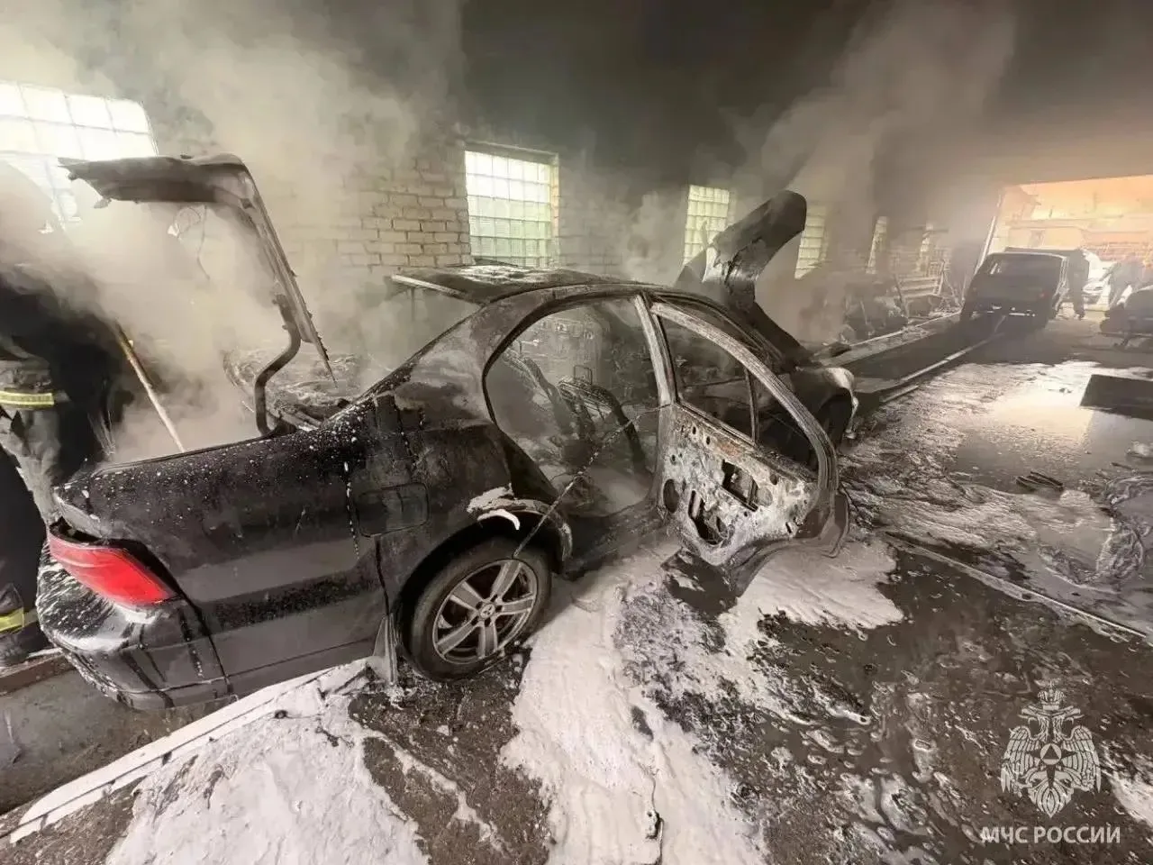 🔥🚒Иномарка сгорела в Ельце