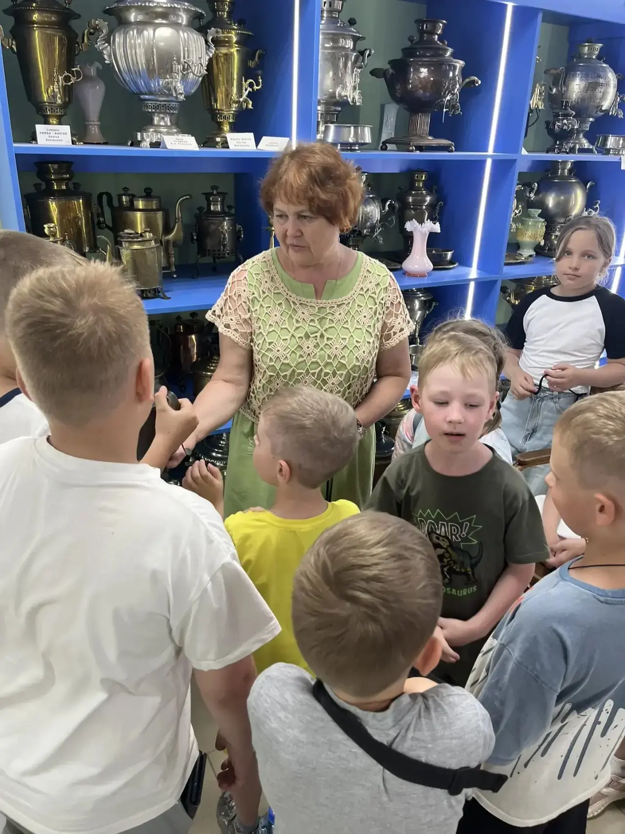 Сегодня 1 отряд посетил музей самоваров🤩 
Перед ребятами представили удивительную коллекцию самовар