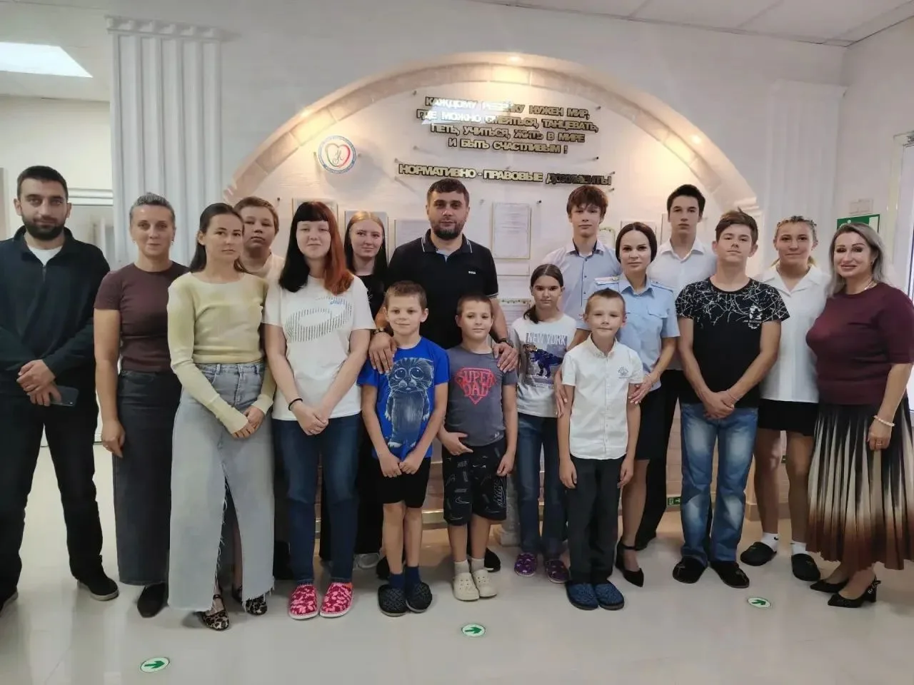 В Кущевском социально - реабилитационном центре состоялся круглый стол в формате живого...