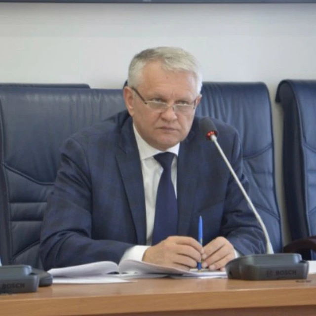 Сегодня свой День рождения отмечает Юрий Васильевич Яковлев, депутат Воронежской городс...