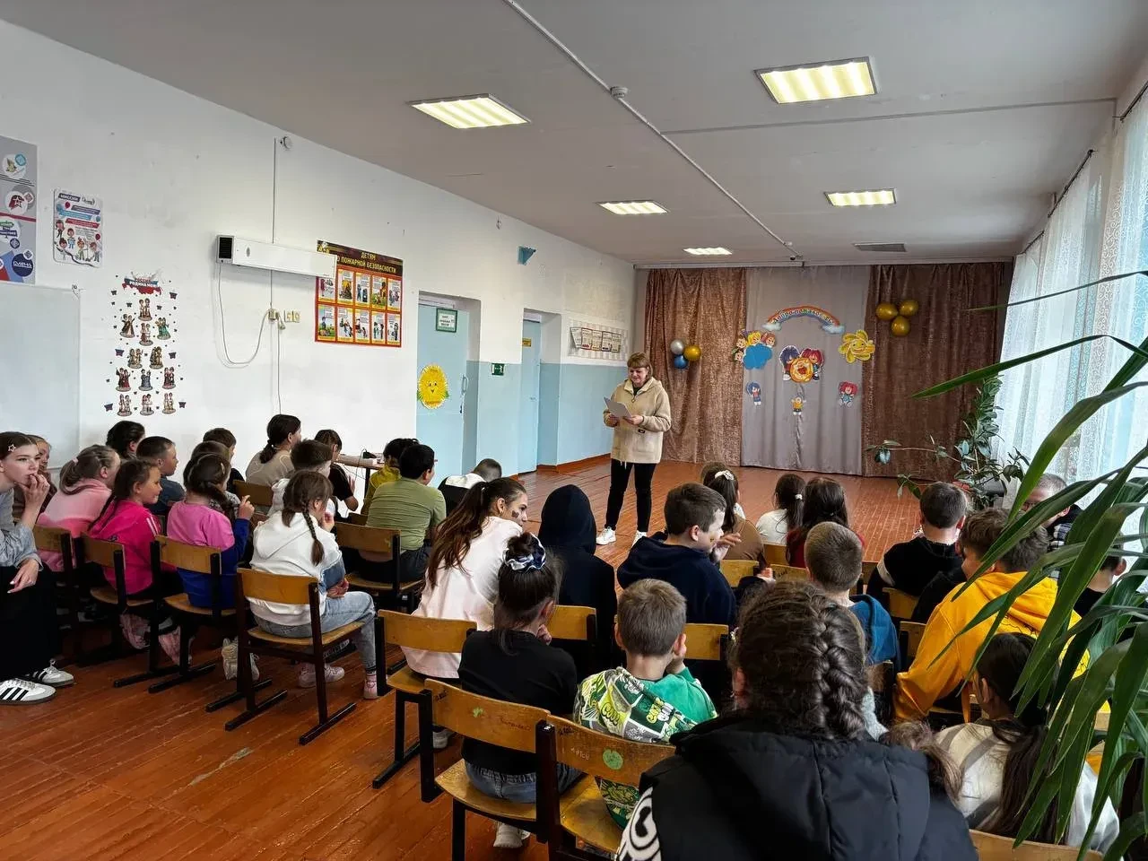 👫 В пришкольном лагере «Радуга» прошёл день знакомств!