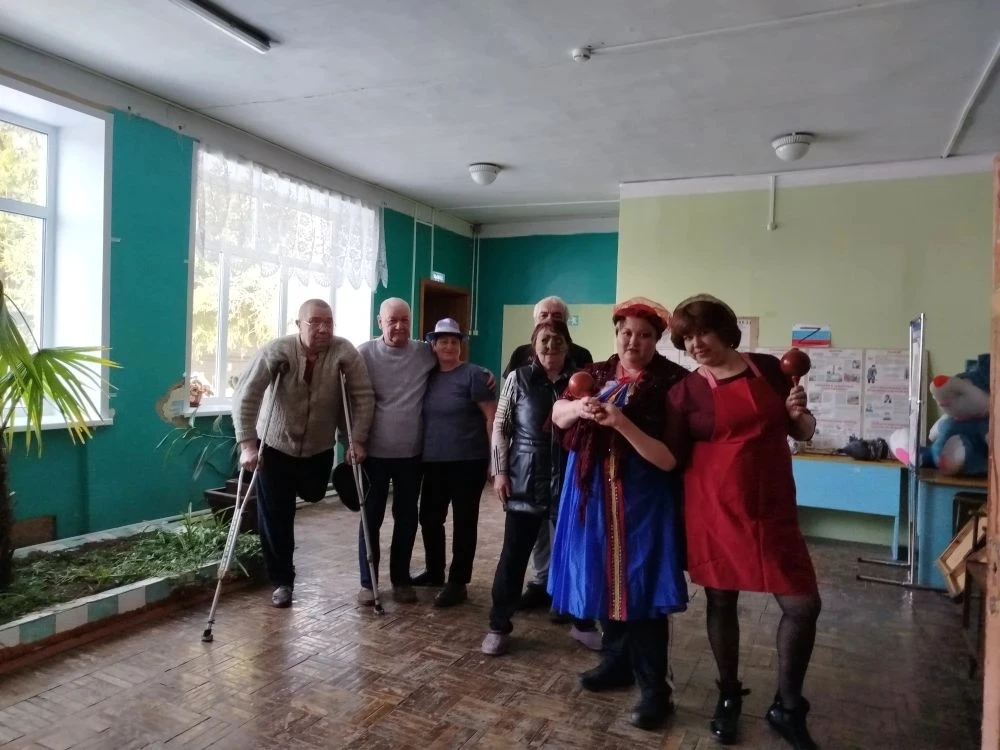 1 апреля  совместно со  специалистами   социальной защиты населения  в Костенецком сель...