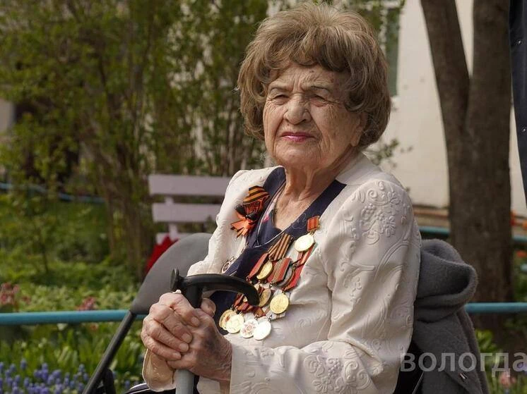 Вологодские мини-парады Победы шестой год подряд проходят во дворах   Для тех, кто не может прийти н