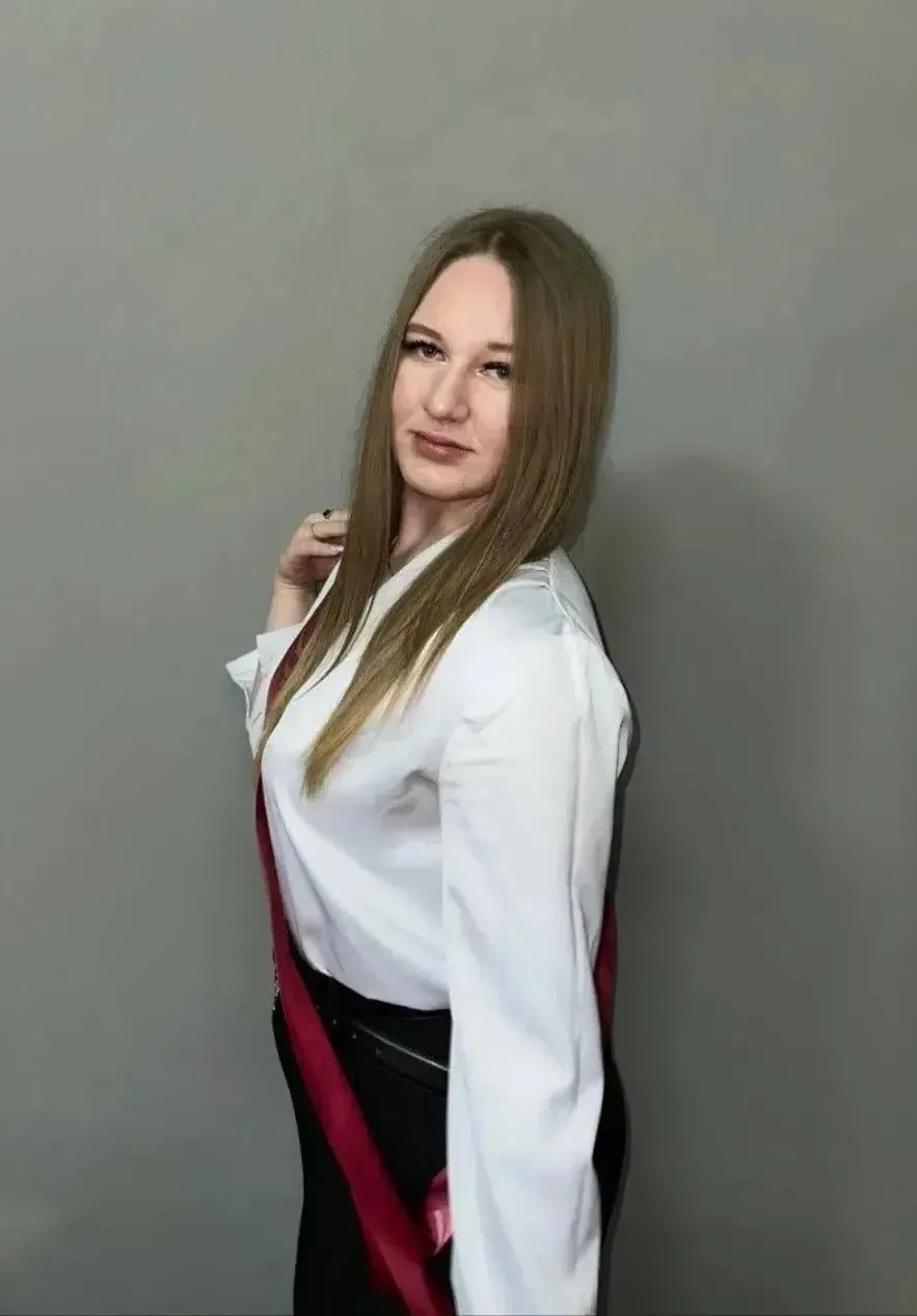 Виктория Матюхина, выпускница школы №14 имени Ф.Г. Буклова села Курсавка. 🎓