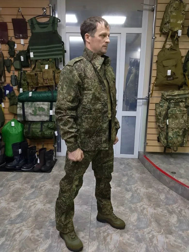 Реальная экипировка, а не подделка.