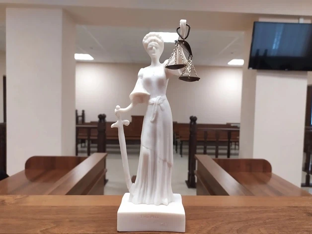 ⚖️ Бывший глава свердловского Росимущества отправится в тюрьму на пять лет. Сергея Зубе...